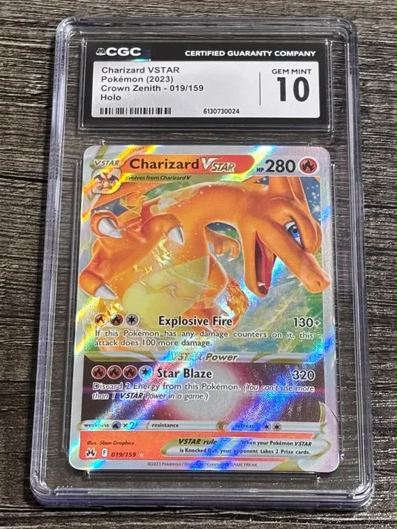 Charizard VSTAR — Crown Zenith (CGC 10) Pokémon card front